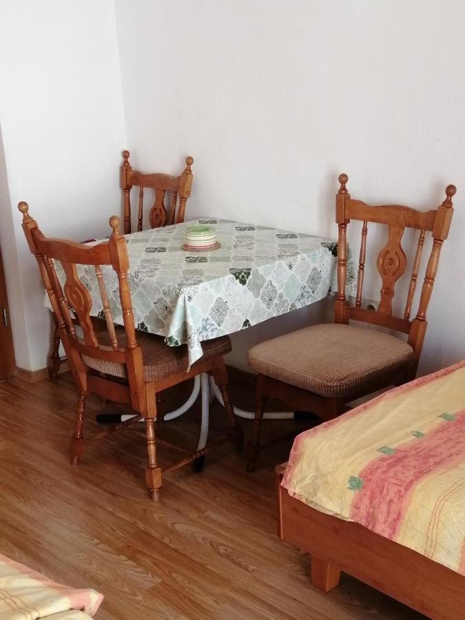 Maribela Apartments Trogir Ngoại thất bức ảnh