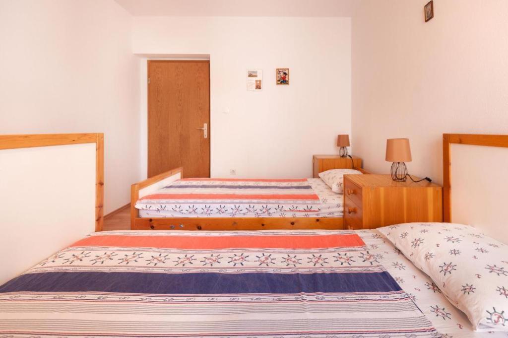 Maribela Apartments Trogir Ngoại thất bức ảnh